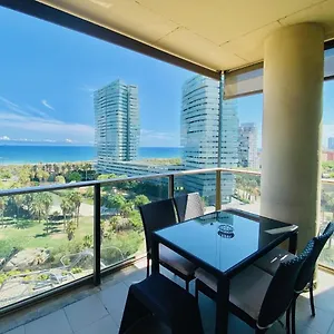 https://akira-flats-diagonal-mar-apartments.topbarcelonahotels.com